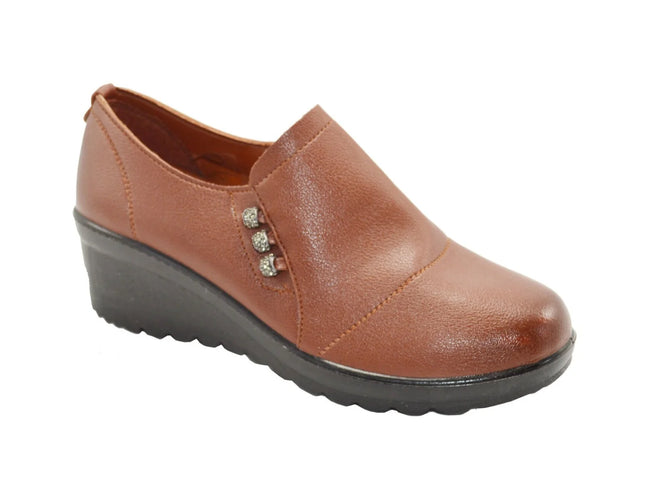 Wholesale Women's Chic Everyday Moccasin Loafers Mia NG51