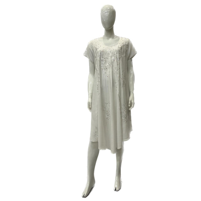 Wholesale Women's Dresses Rayon Solid White with Embedded Ss U Gown 6-48 Case O-S 140Gms 1C Estella NWr4