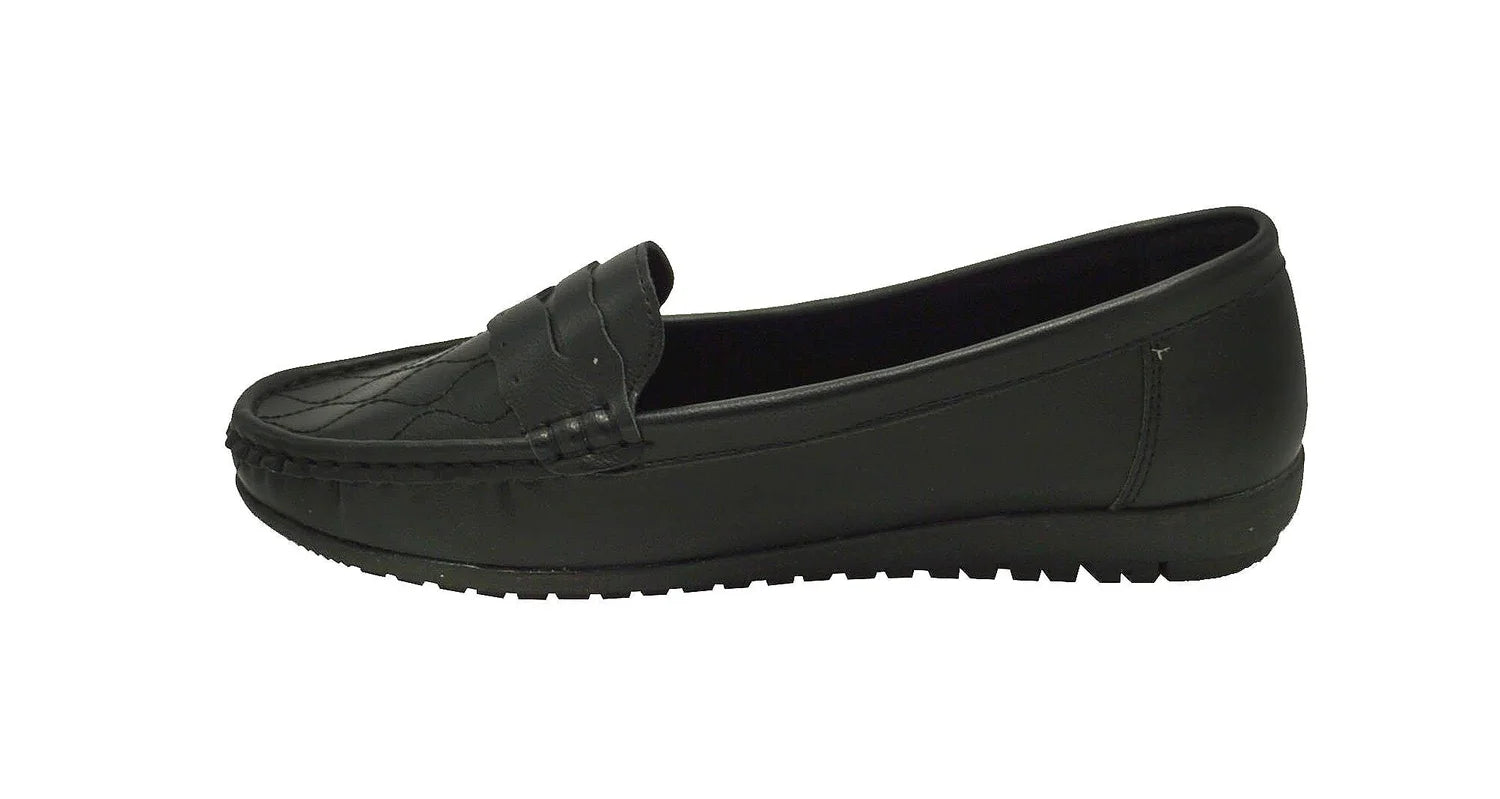 Wholesale Women's Comfortable Casual Moccasin Loafers Zoe NG95