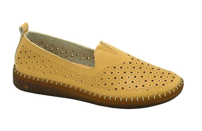 Wholesale Women's Shoes Moccasin Slip On NG557