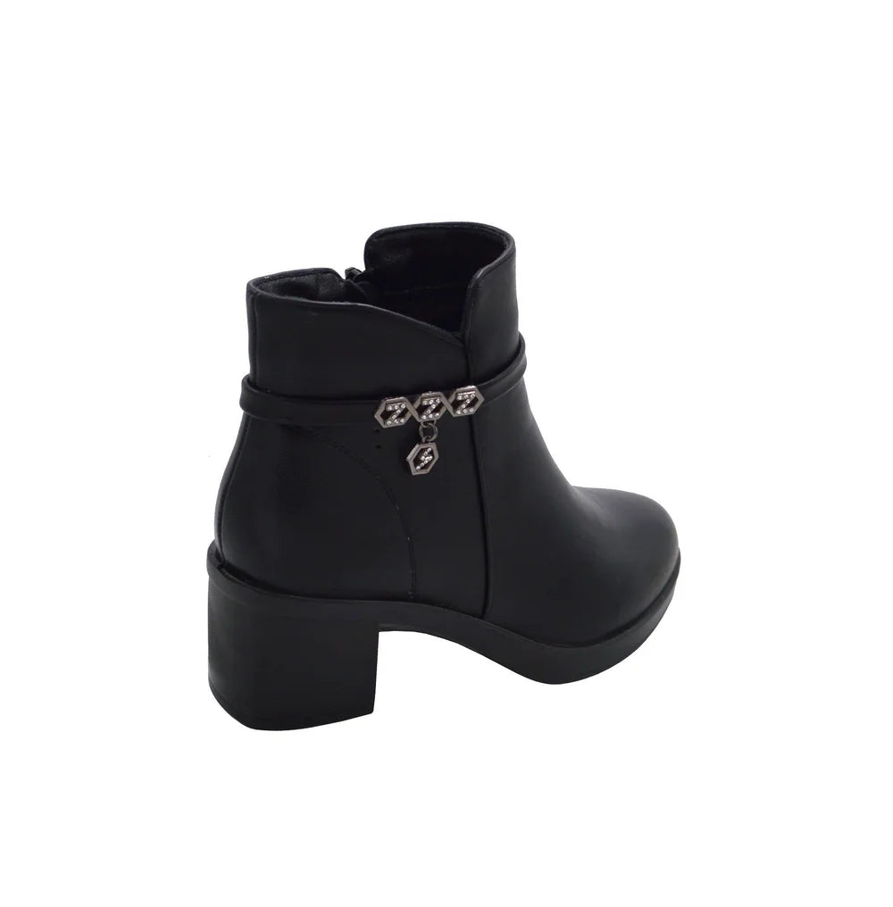Wholesale Women's Water-Resistant Winter Boots Maria NGb2