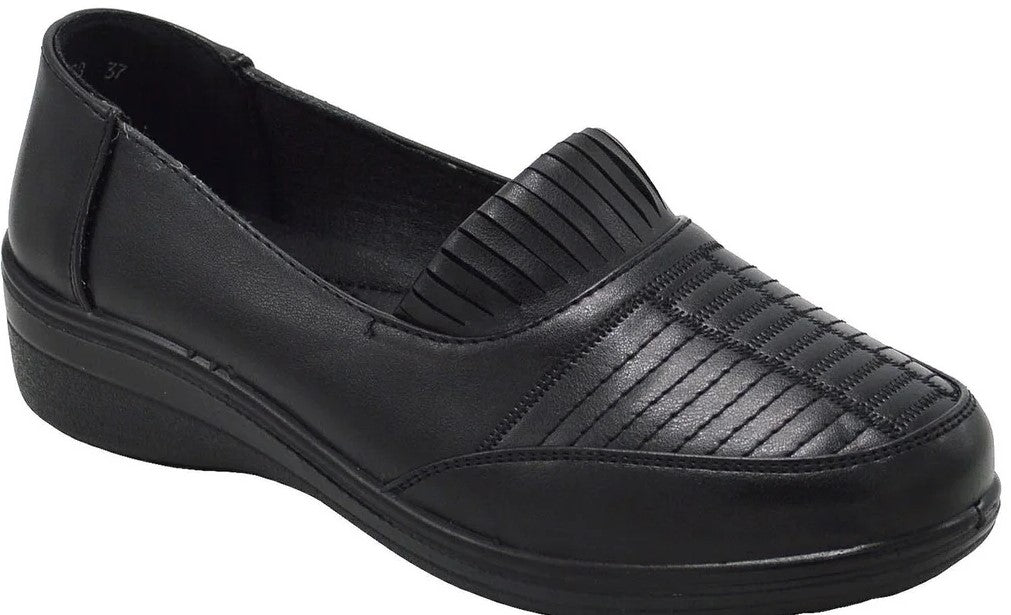 Wholesale Women's Soft Sole Moccasin Loafer Shoes Chloe NGJ8