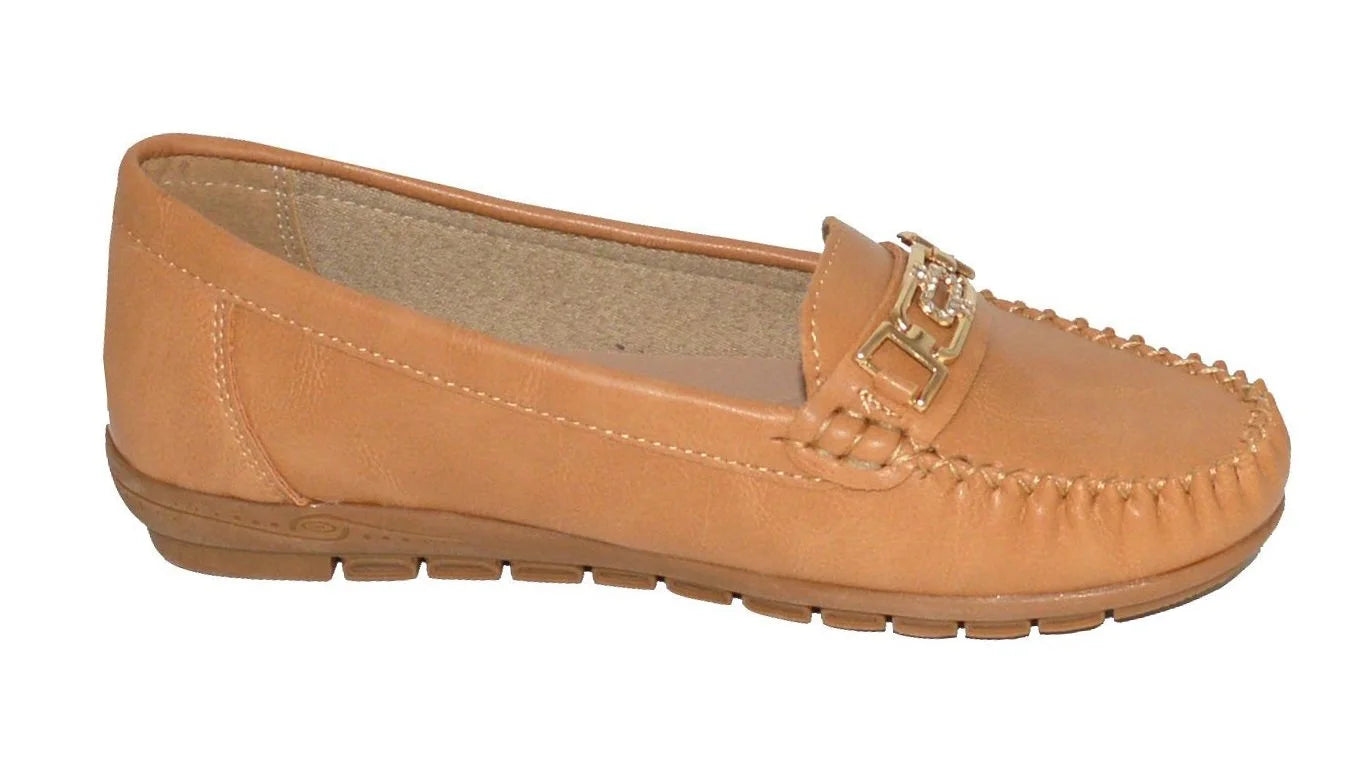 Wholesale Women's Soft Insole Moccasin Loafers Ellie NG90