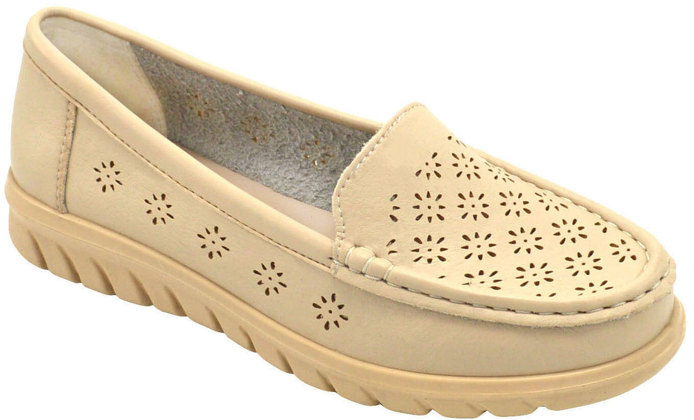 Wholesale Women's Shoes Moccasin Slip On NG511