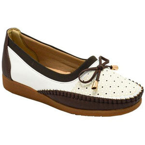 Wholesale Women's Shoes Moccasin Slip On NG617