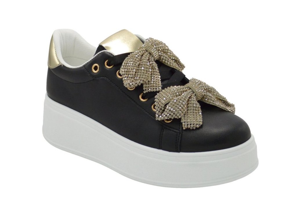 Wholesale Women's Sneakers Lace Up Embellished Trendy Comfortable Women's Shoes Madeline NG38